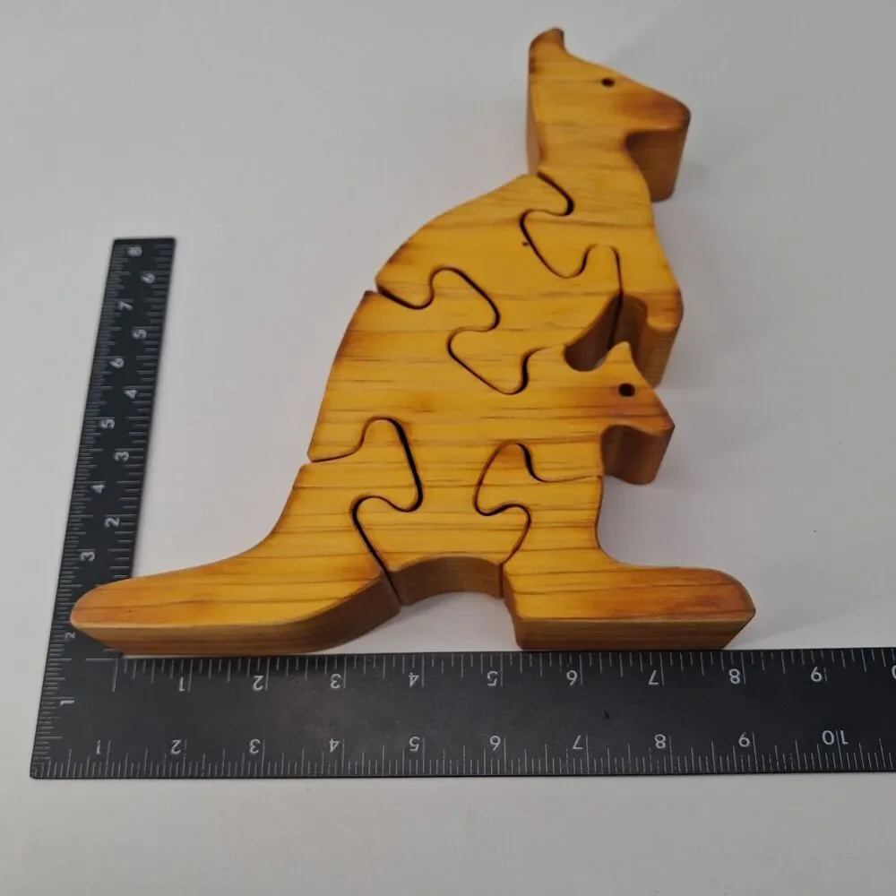 Tarata Wooden Puzzle Kangaroo 3D Standing New Zealand Pine